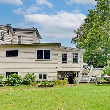 Cozy Newport Apt Steps To Downtown And Waterfront!-3