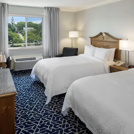 The Newport Harbor Hotel & Marina-2